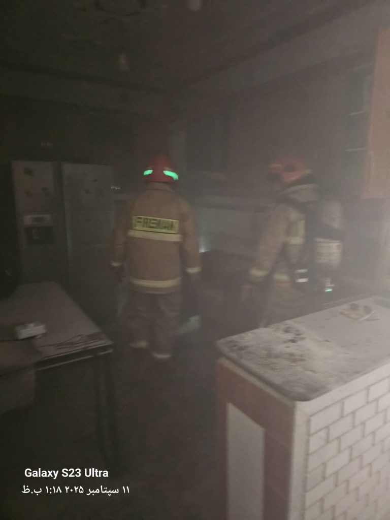 نشت و انفجار گاز شهری در یک منزل مسکونی بهمراه یک مصدوم