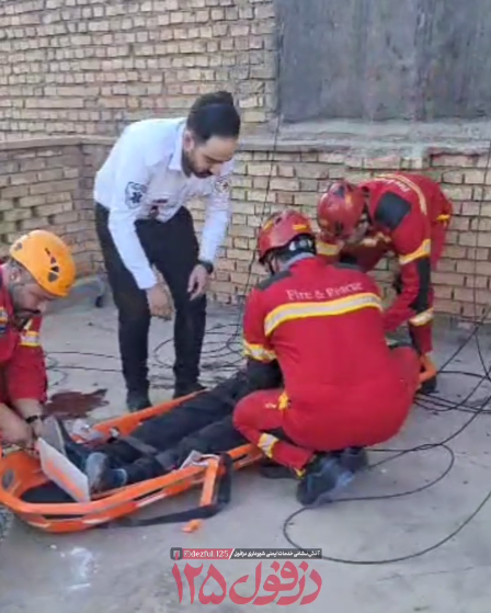 سقوط کارگر ایزوگام‌کار از ارتفاع ۱۰ متری در دزفول
